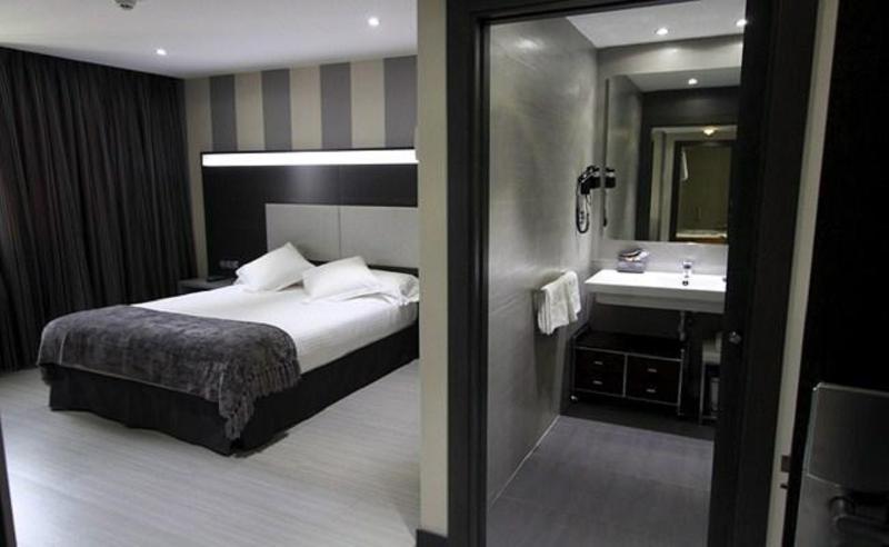 Hotel Adelma Hoznayo Eksteriør bilde